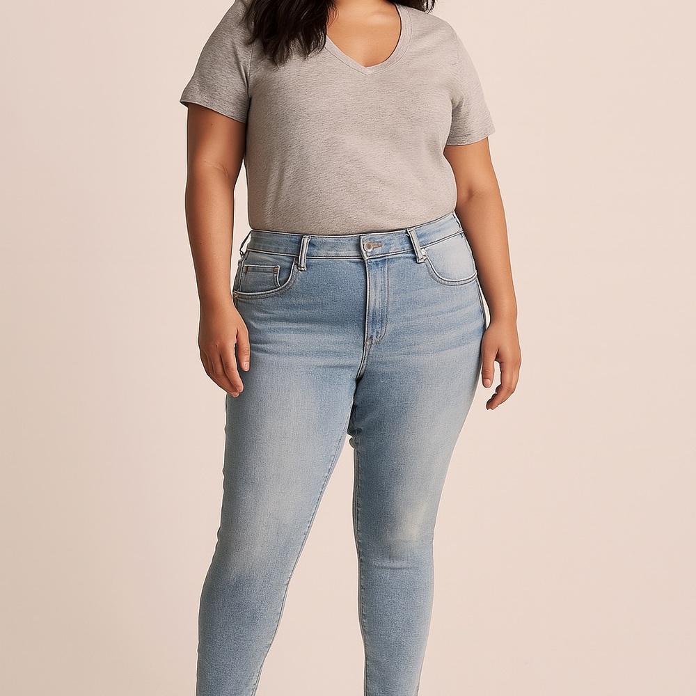 Express Light Wash Skinny Mid Rise Jeans - NWT size 16